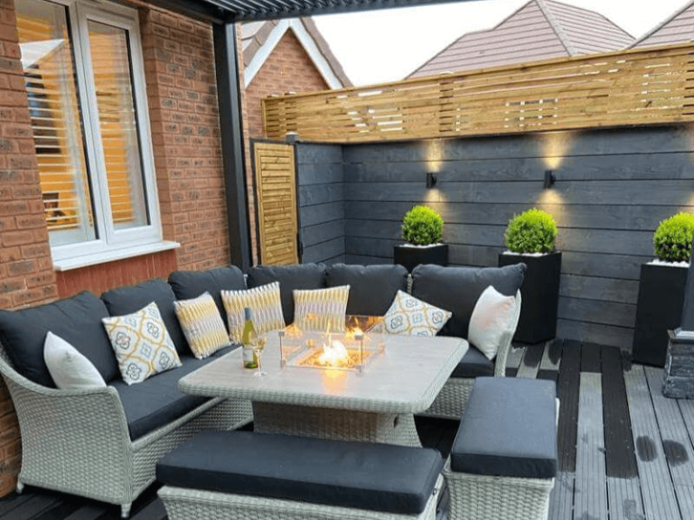 Outside entertainment area with composite decking